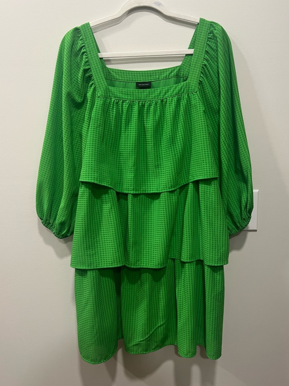 Who What Wear Green Tiered Square-Neck Long Sleeve Dress